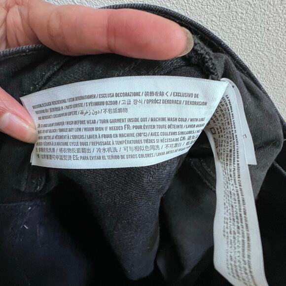 Abercrombie & Fitch Women's Black Straight Leg Jeans - Picture 11 of 11